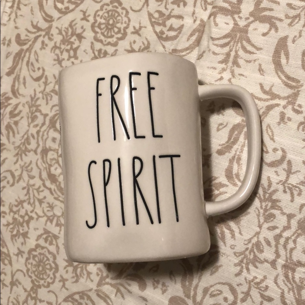 Rae Dunn mug (FREE SPIRIT)
